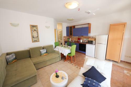Apartments Ana