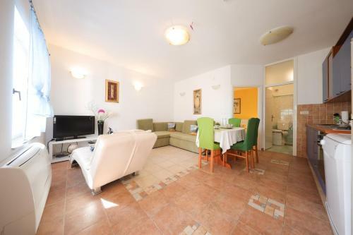 Apartments Ana