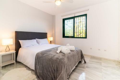 N&a Pueblo Del Parque 2bdr Apartment