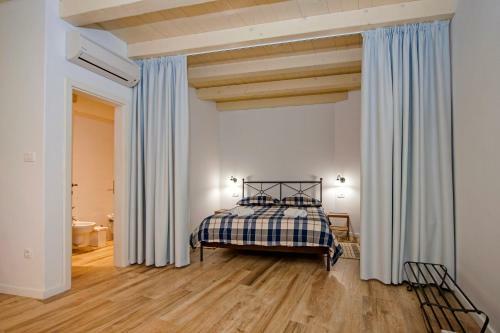 Luxury Two-bedroom Apartment