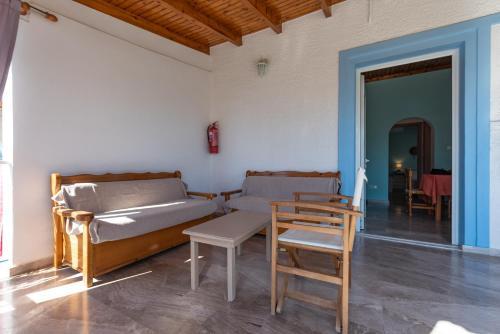 Tassos Apartments