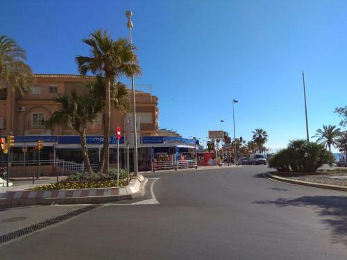 Apartamento 16 Benal Acogedor Y En 1� Linea