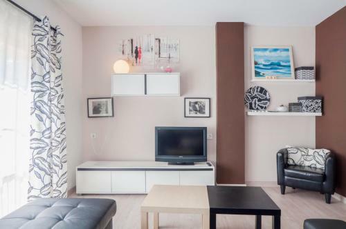 Apartamento 16 Benal Acogedor Y En 1� Linea