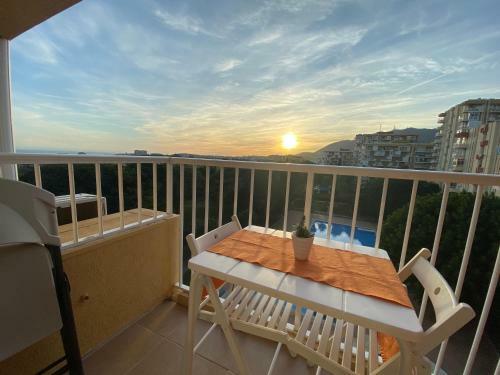 Sunset View Apartment