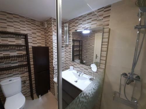 Apartamento Adoorable La Quinta,300 M Playa, Piscinas