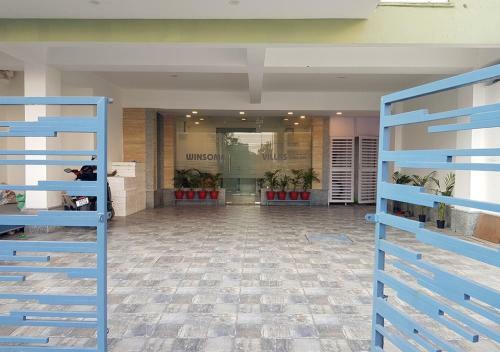 Winsome Villas