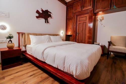 Villa Serene Bungalow In Foothills Of Himalayan Range