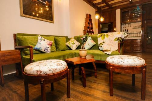 Villa Serene Bungalow In Foothills Of Himalayan Range