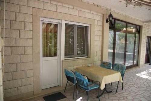 Hostal Apartments Sustic