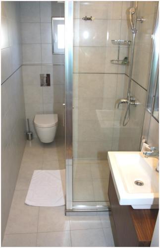 Hostal Pansion Kamenar