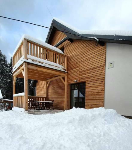 Apartm�ny Mezivod�
