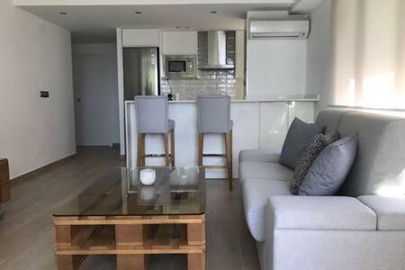 Apartamento Playa Levante Vistas Al Mar