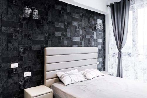 Cube Apartment