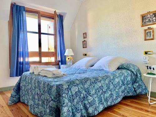 Apartamento �tico En Biescas Con Piscina, Chimenea Y Garaje