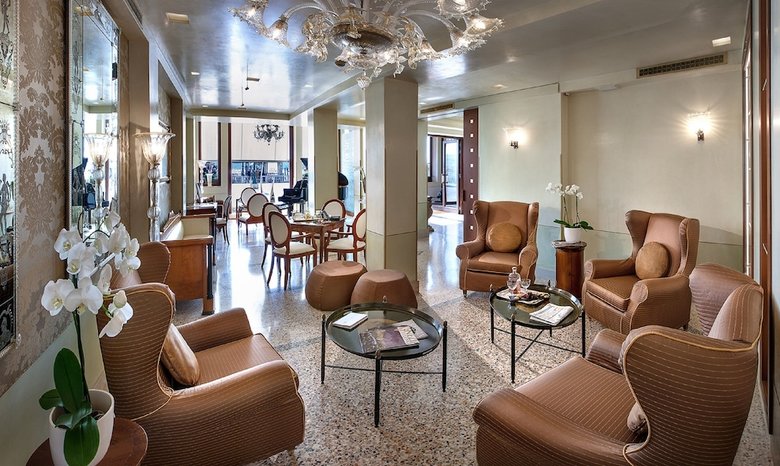 Hotel Londra Palace