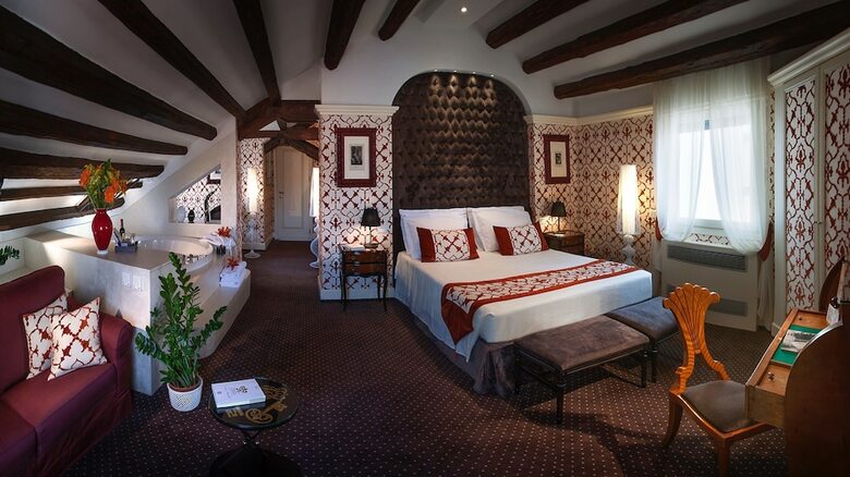 Hotel Londra Palace
