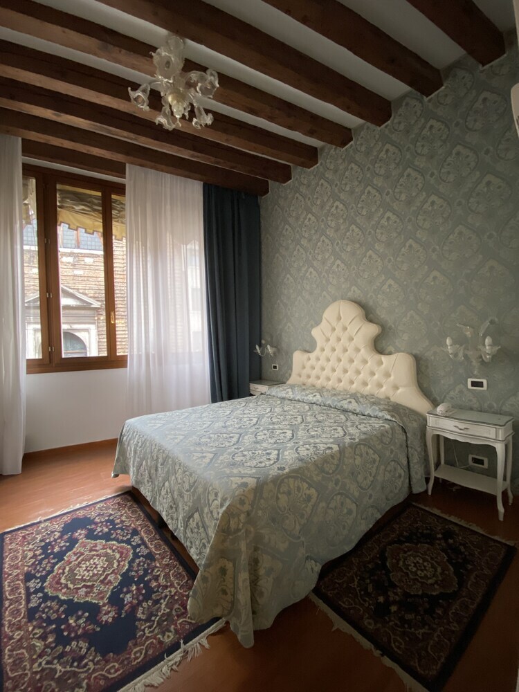 Hotel Locanda Casa Querini(.)