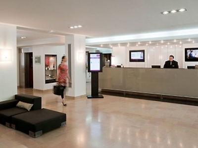 Hotel Mercure Pont D'avignon