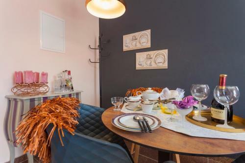Apartments Marhela Jakov