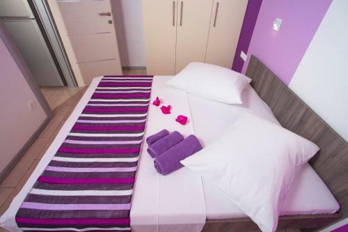 Apartments Marhela Jakov