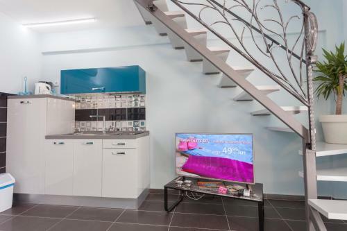 Apartments Marhela Jakov