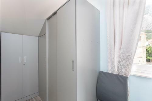 Apartments Marhela Jakov