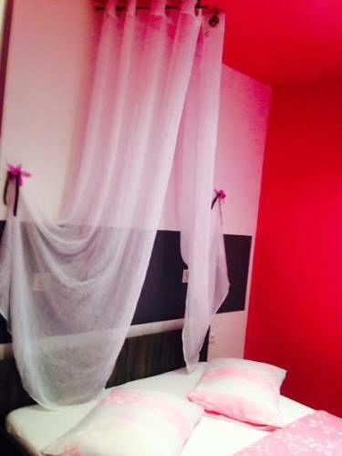 Apartments Marhela Jakov