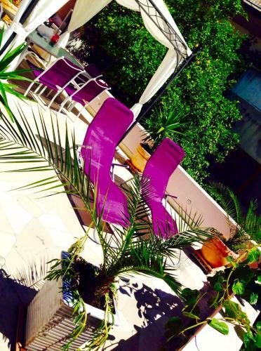 Apartments Marhela Jakov