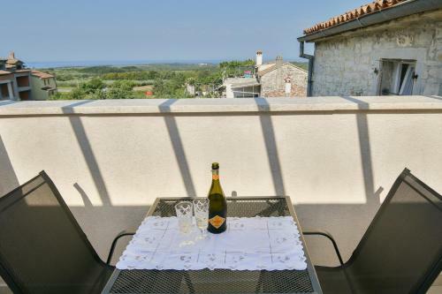Apartment Borgo 8