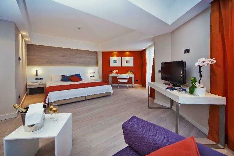 Hotel Lafodia Sea Resort