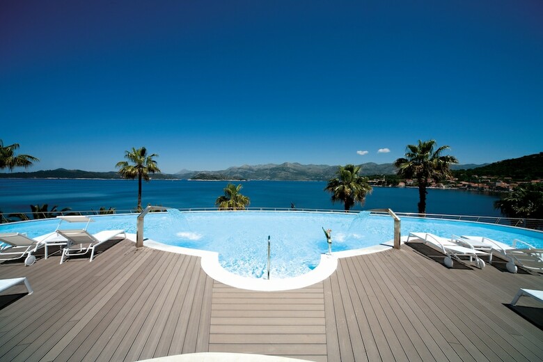 Hotel Lafodia Sea Resort