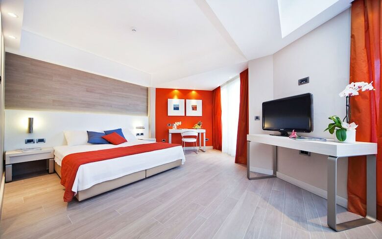 Hotel Lafodia Sea Resort