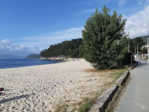 Apartamento Con Terraza Y Vistas Al Mar