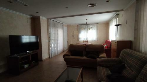 Chalet-villa With Swimming Pool 10 Beds