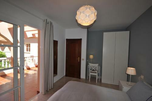 Almar Apartment