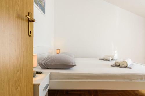 Apartments Neve