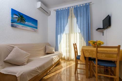 Apartments Neve