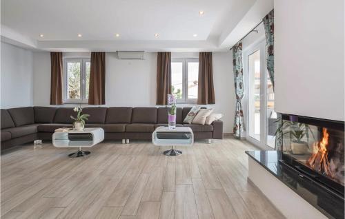 Holiday Home Vicani IV