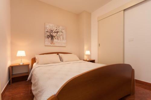Hostal Apartments Alice