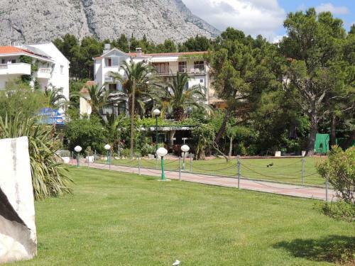 Seaside Apartments