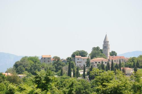 Holiday Homes Poli Svetega Antona