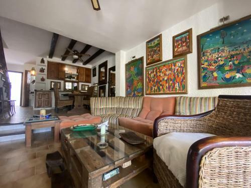 R97 Casa Alorda