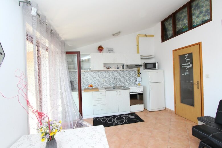 Apartments Villa Nikola