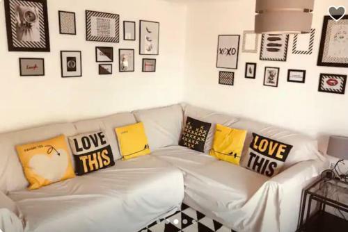 Hostal Vanessa Guest House