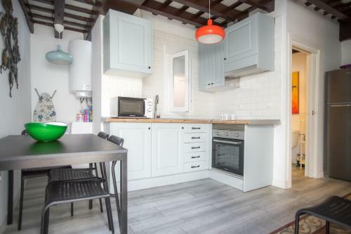 El Mirador Del Falla Basic Apartment