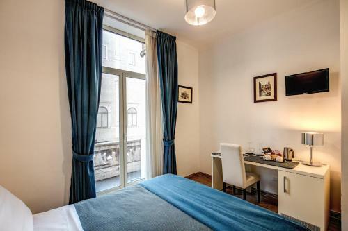 Hostal Four Rivers Suites