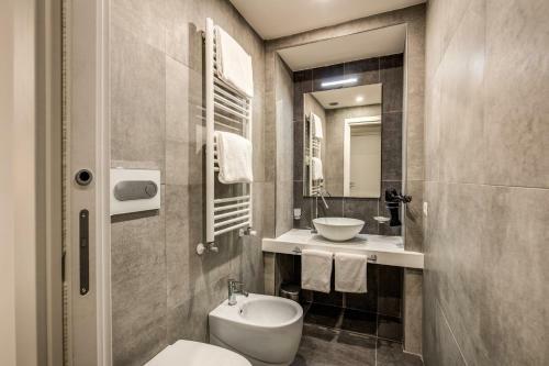 Hostal Four Rivers Suites