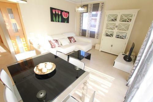 Apartamento Moderno Muy C�ntrico Y Cerca de La Playa