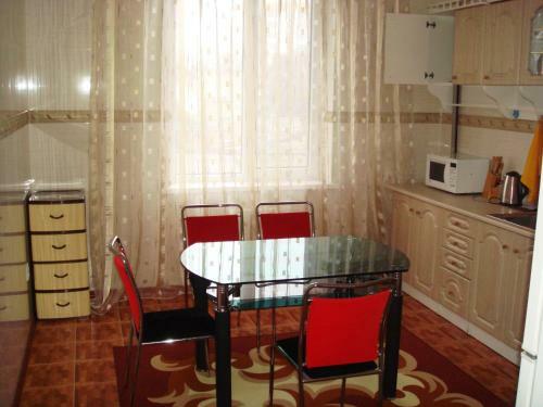 3 Room Apartment Isanova - Frunze