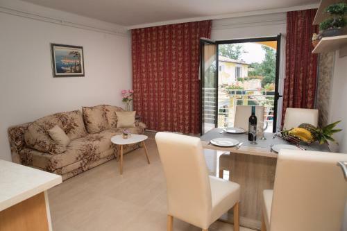 Apartments Paradis